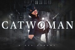 Busty Babe Clea Gaultier As CATWOMAN Needs Lesson In Domination VR Porn Thumb