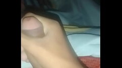 Algu&eacute_m quer chupar minha rola? Thumb