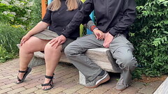 Sexy unfamiliar MILF let me cum in the park on a bench Thumb