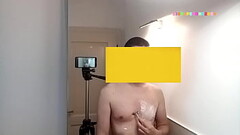 Ziopaperone2020 - I shave my chest, first with an electric razor and then with a razor blade Thumb