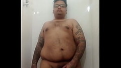 Vaibhav Jerks Off In The Shower Thumb