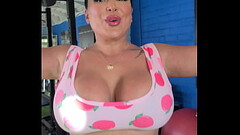 Kiara Mia Curvy Milf Fucked by Her Gym Trainer Thumb