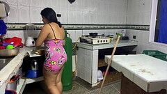 pasa unos d&iacute_as en casa por sus vacaciones para hacer algo entretenido cogemos sin que nadie se de cuenta Thumb