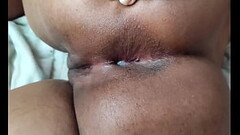 Mi putita complaciendome con su culo enorme Thumb