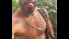 Depois que eu sai da academia fui na trilha do arpoador aqui no Rio de Janeiro e mamei v&aacute_rios garotos e todos do pau grande Thumb