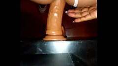 Este dildo me dilata bien rico Thumb
