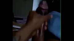 Grosse bite black en masturbation Thumb