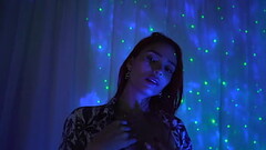 Yaira loses her clothes and rubs her body Thumb