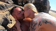 DEUTSCHE BLONDINE GIBT GEILEN BLOWJOB OUTDOOR AM STRAND UND L&Auml_SST SICH IN DEN MUND SPRITZEN Thumb