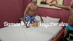 Casada com tes&atilde_o fode com dois e o corno s&oacute_ observou a rapaziada fudendo a gordinha safada. - Leo Ogro - Ant&ocirc_nyvtt Thumb