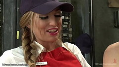 Shemale manager fucks blonde colleague Thumb