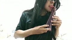 Slut Sandra Zanerri performs with big ass and big cock Thumb