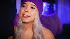 Sexy Colombian with an angelic face tempts her boyfriend'_s cock live Thumb