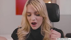 Ts Natalie Mars bangs Kenna James pussy Thumb