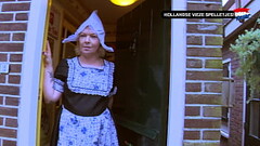 Hollandse Vieze Spelletjes Introductie - Op bezoek bij geile Suus! (Nederlands gesproken) Thumb