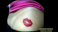 A primeira e original com beijo na bunda Veja a ORIGINAL BumBum Gigante -  - Participe dos meus V&iacute_deos Thumb