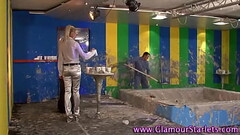 Glamour babe gets wam Thumb