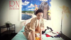 Lady changes her underwear, gracefully showing her charms. Part 1 Thumb