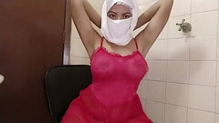 Sexy arabian bi slut masturbate squirting pussy in niqab on webcam Thumb