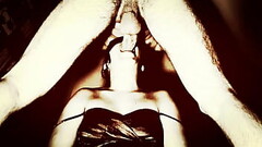 Pagando boquete e tomando no C&uacute_ em cena de &eacute_poca Thumb