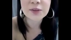 Girl showing pussy Thumb